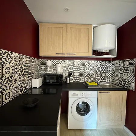 Charming Close To The Chateau De Apartament *